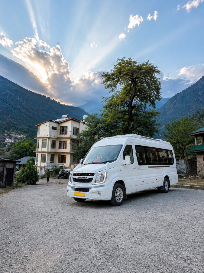Urbania &mdash; Himachal cab